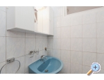 Apartmaji Adrian - Murter Hrvaka