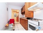 Apartmaji Adrian - Murter Hrvaka
