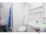 Apartmaji Adrian - Murter Hrvaka