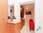 Apartmaji Adrian - Murter Hrvaka