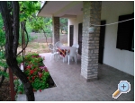 Appartements Antica - Murter Kroatien