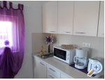 Appartements AS sa bazenom - Murter Kroatien
