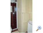 Appartements AS sa bazenom - Murter Kroatien