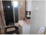 Appartements AS sa bazenom - Murter Kroatien
