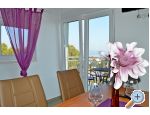 Appartements AS sa bazenom - Murter Kroatien