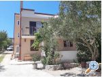 Apartmaji Budia - Murter Hrvaka