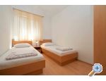 Apartmaji Julija - Murter Hrvaka