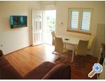Apartments Maruin Kroatien
