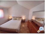 Apartmaji Milka - Murter Hrvaka