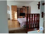 Apartmaji Milka - Murter Hrvaka