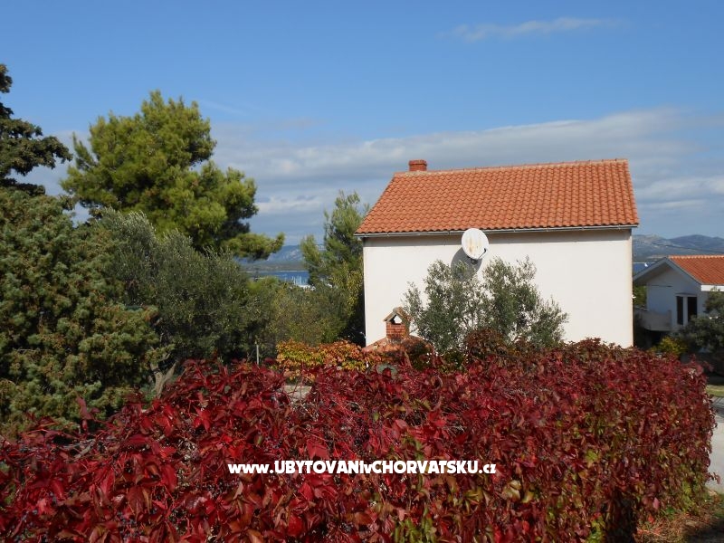 Holiday Haus Maya – Ferienwohnung Insel Murter, Kroatien – Foto 1