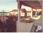 Apartmaji Mile - Murter Hrvaka