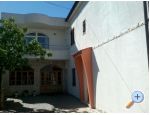 Apartmaji Mile - Murter Hrvaka