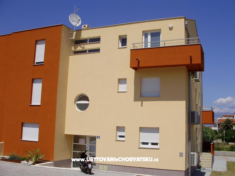 Apartment Velebit – Ferienwohnung Nin, Kroatien – Foto 1