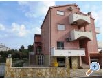 Apartmaji Dorana - Nin Hrvaka
