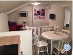 Apartmaji Luca - Nin Hrvaka