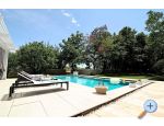 Apartmaji Luca - Nin Hrvaka