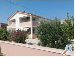 Apartmaji Rumarin - Nin Hrvaka