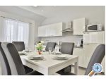 Apartmaji Mica - Nin Hrvaka