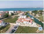 Ferienwohnungen Noa - Nin Kroatien