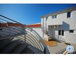 Apartmaji Noa - Nin Hrvaka