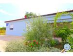 Holiday Home POMALO - Nin Kroatien