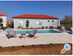 Holiday Home POMALO - Nin Kroatien