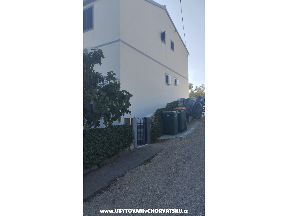 Zlatko apartmani Nin Vrsi Mulo - Nin Croatia