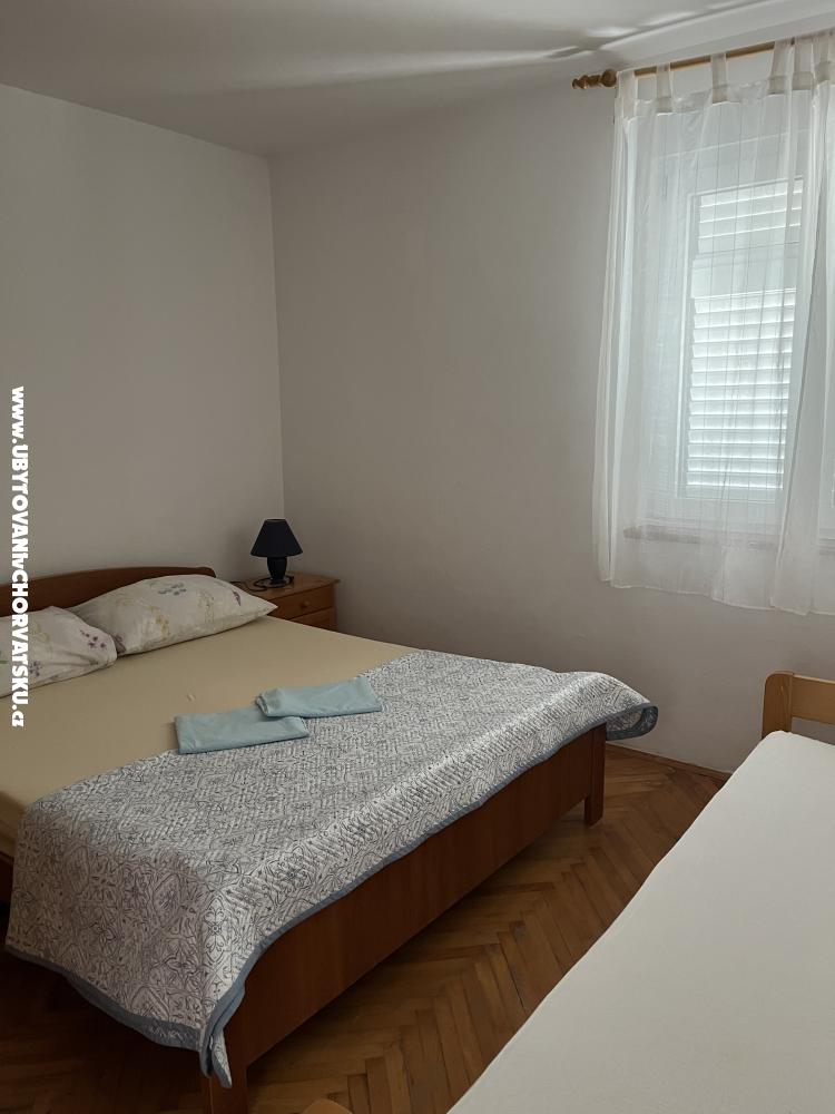 Apartmanok Kusti� - Novalja � Pag Horv�torsz�g