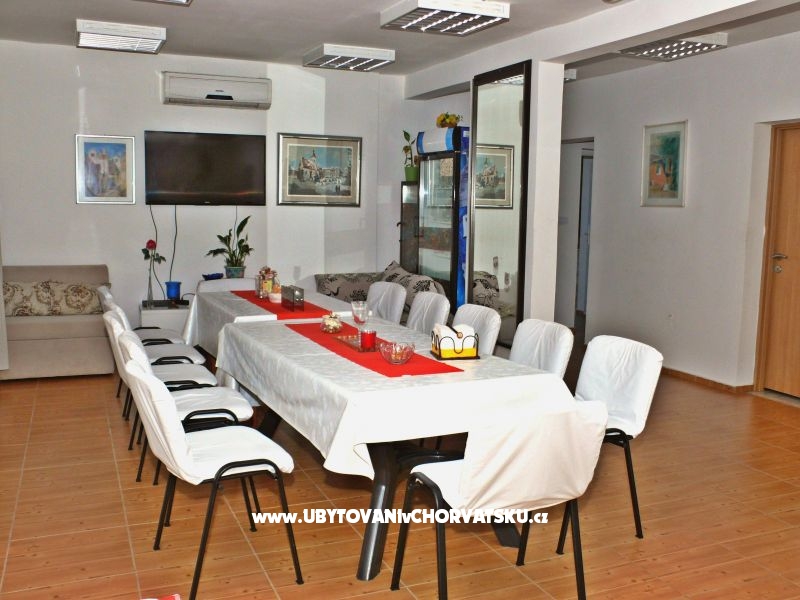 Appartements Panonija – Ferienwohnung Novalja – Pag, Kroatien – Foto 3