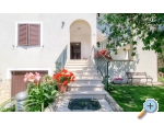 Maena Appartments - Novigrad Kroatien