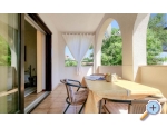 Maena Appartments - Novigrad Kroatien