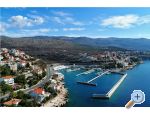 Apartmaji Villa Laurus - Novi Vinodolski Hrvaka