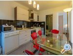 Apartmaji Lucia - Novi Vinodolski Hrvaka