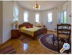 Apartmaji Lucia - Novi Vinodolski Hrvaka