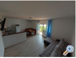 Apartmaji Novak Klenovica - Novi Vinodolski Hrvaka