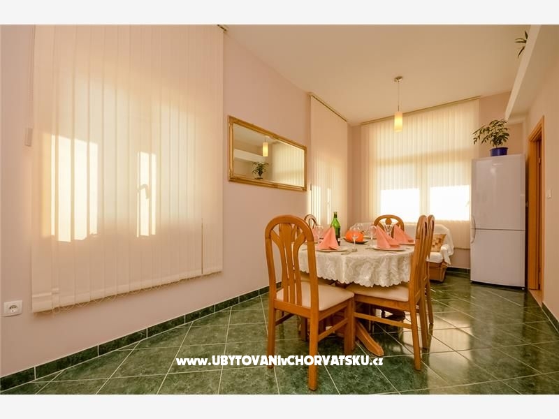 Appartements Jelena – Ferienwohnung Omis, Kroatien – Foto 7