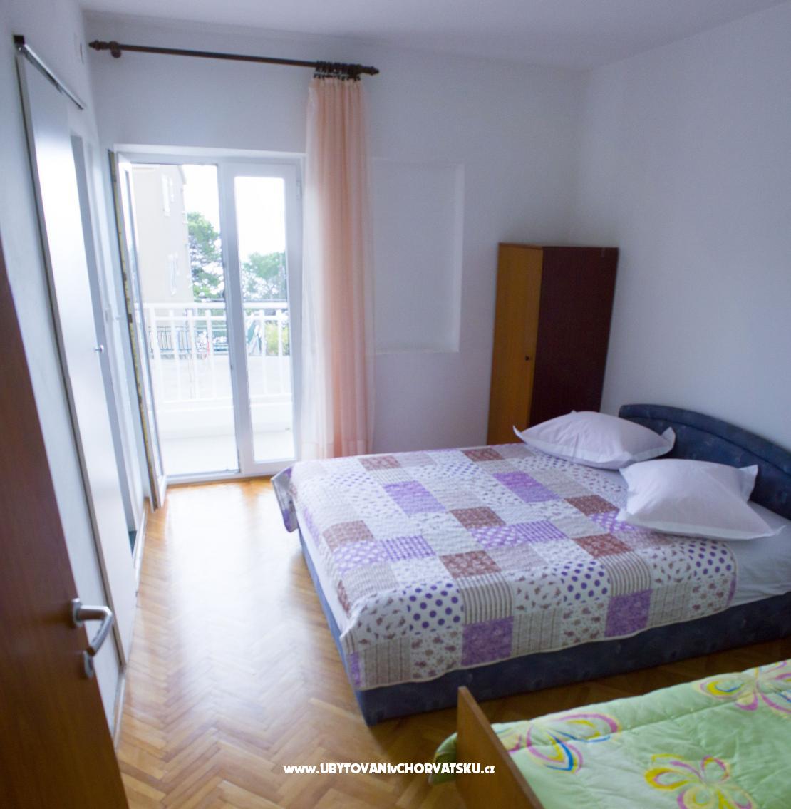 Apartment Bernard – Ferienwohnung Omis, Kroatien – Foto 4