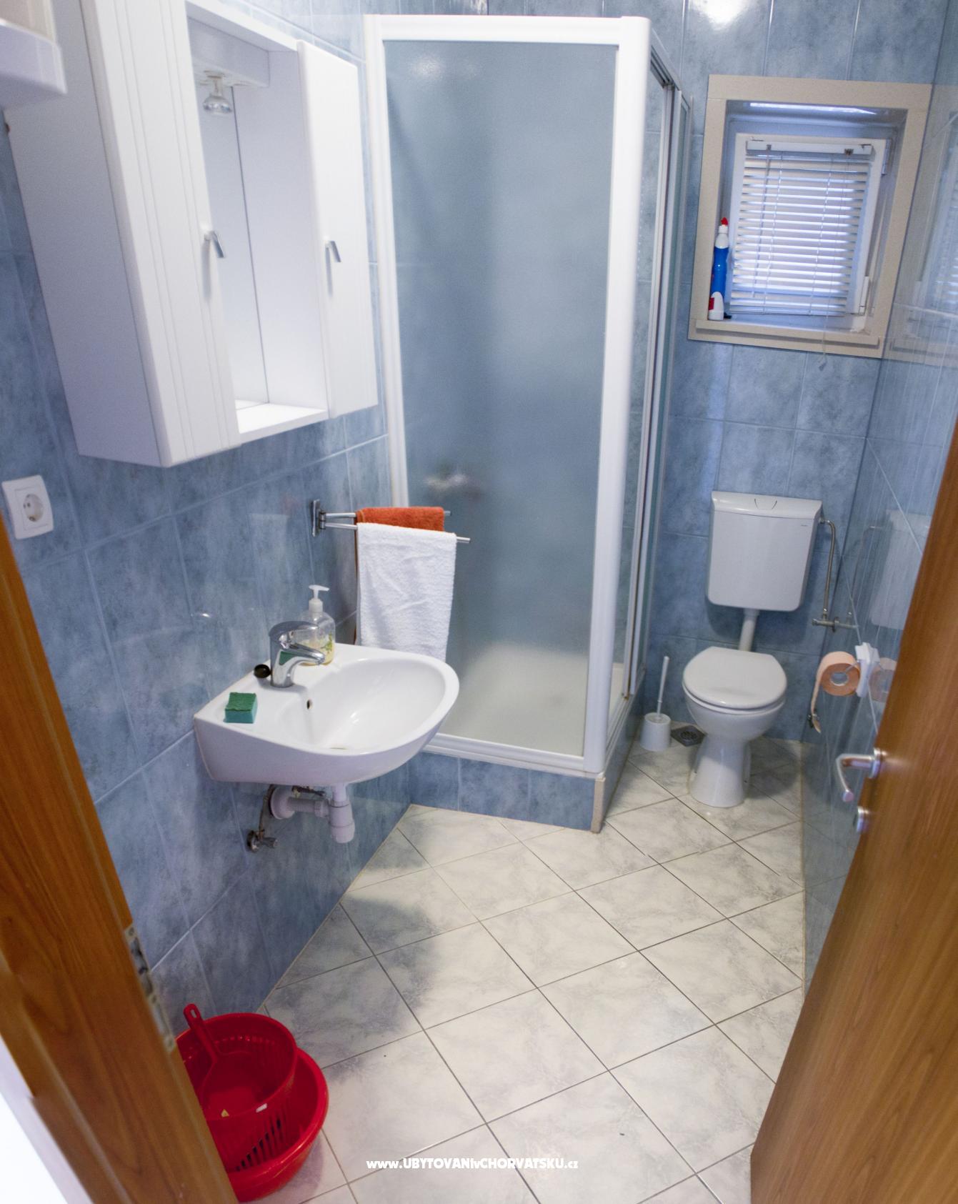 Apartment Bernard – Ferienwohnung Omis, Kroatien – Foto 5