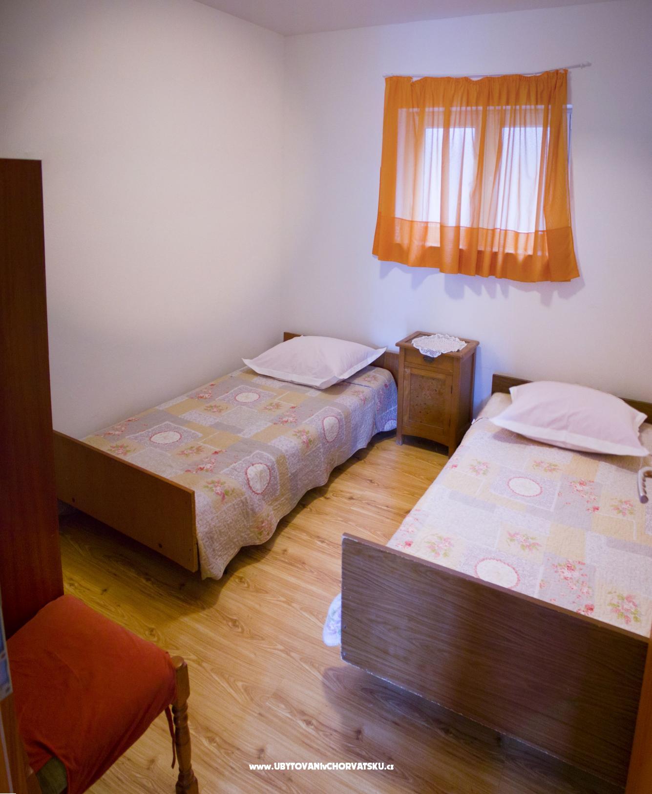 Apartment Bernard – Ferienwohnung Omis, Kroatien – Foto 7