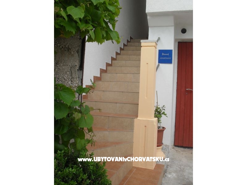 Apartment Danica – Ferienwohnung Omis, Kroatien – Foto 1