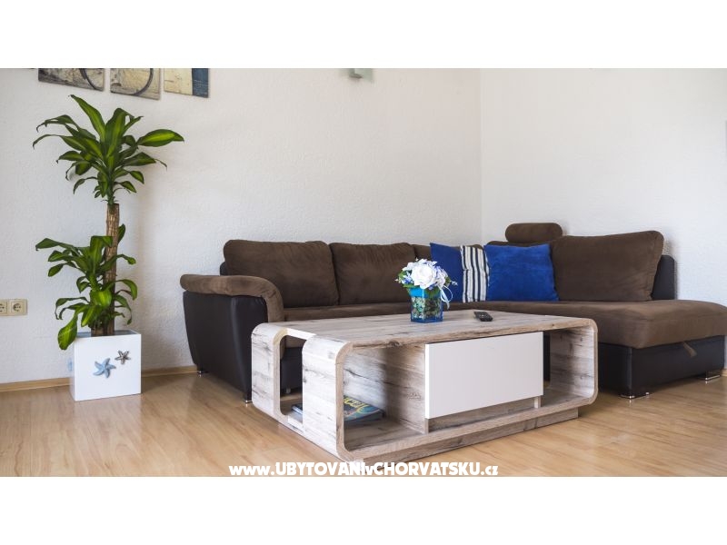 Apartment Enjoy – Ferienwohnung Omis, Kroatien – Foto 3