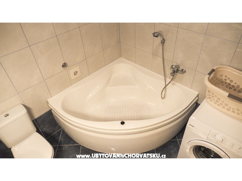 Apartment Enjoy – Ferienwohnung Omis, Kroatien – Foto 6