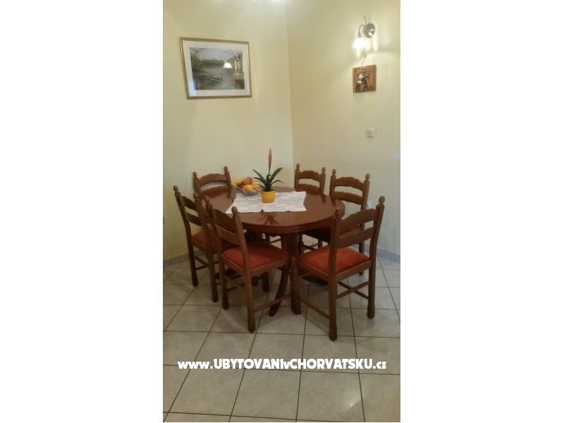 Apartment Jelica – Ferienwohnung Omis, Kroatien – Foto 12