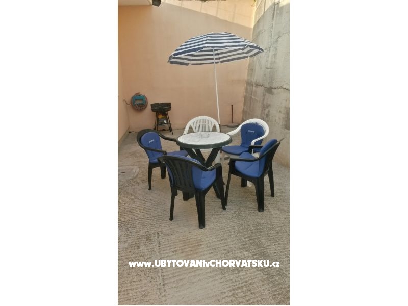 Apartment Jelica – Ferienwohnung Omis, Kroatien – Foto 14