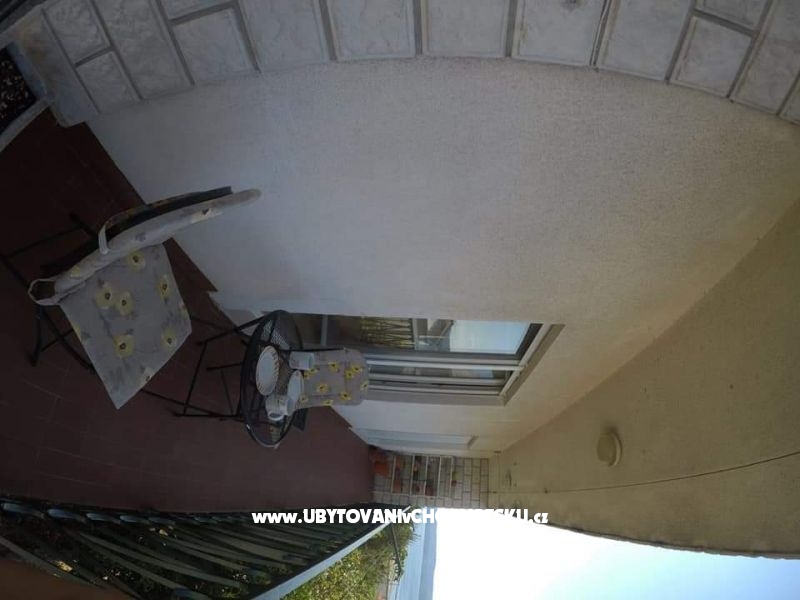 Apartment Kalajžić – Ferienwohnung Omis, Kroatien – Foto 6