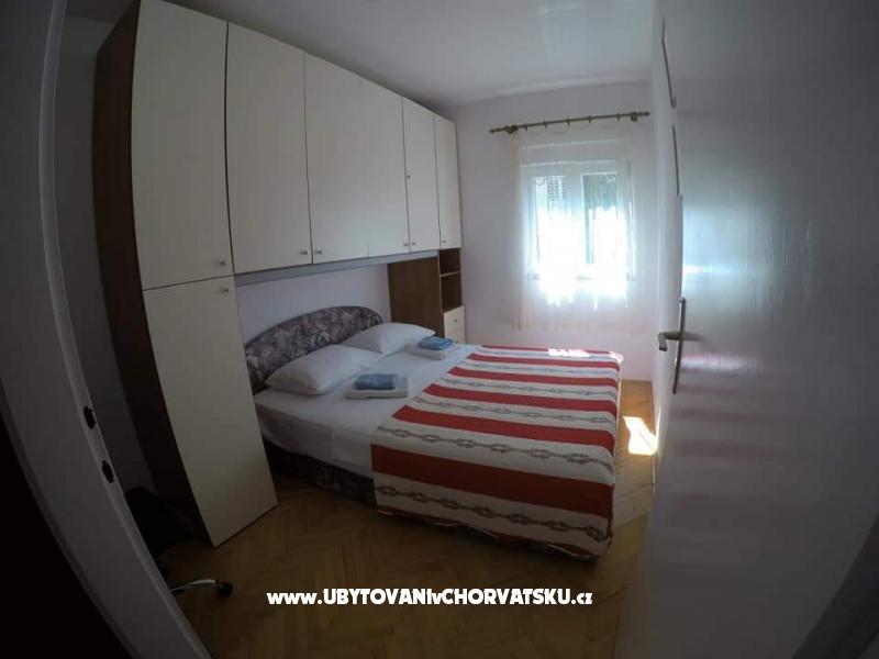 Apartment Kalajžić – Ferienwohnung Omis, Kroatien – Foto 7