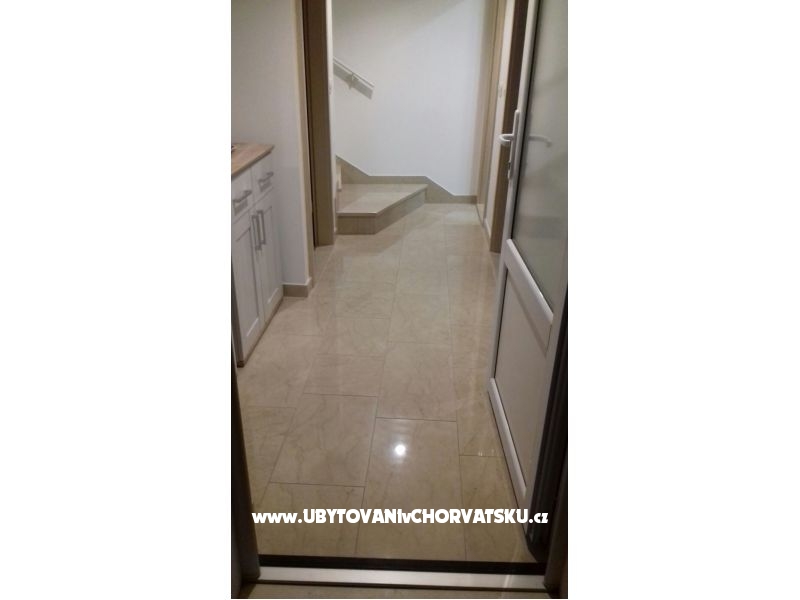 Apartment Nevena 2 – Ferienwohnung Omis, Kroatien – Foto 12