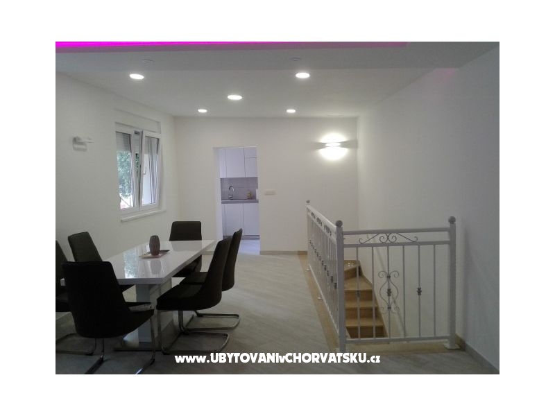 Apartment Nevena 2 – Ferienwohnung Omis, Kroatien – Foto 7