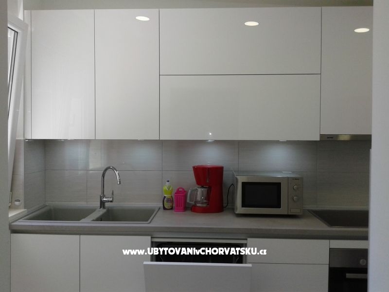 Apartment Nevena 2 – Ferienwohnung Omis, Kroatien – Foto 9